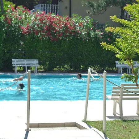 Διαμέρισμα Stylish Pool View Flat With Two Terraces Λινιάνο Σαμπιαντόρο